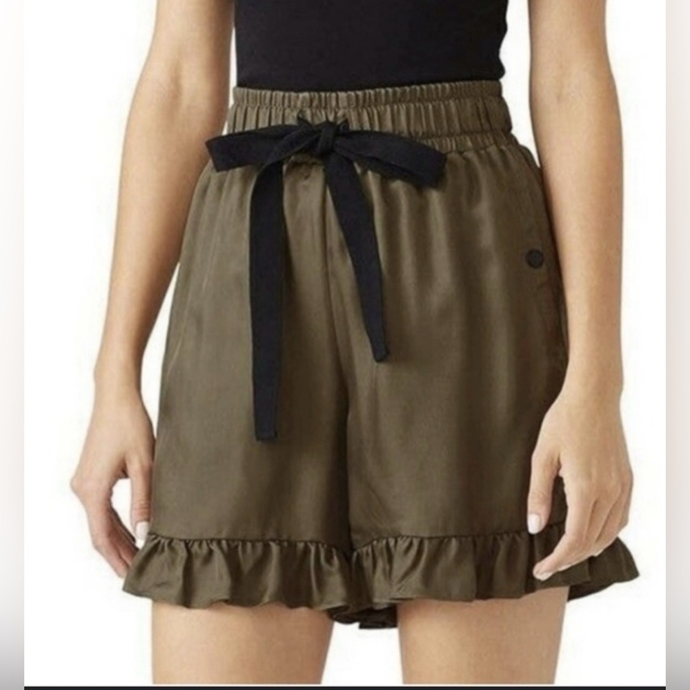 Cinq a Sept High Waist Tova Shorts 100% Cupro Size Small